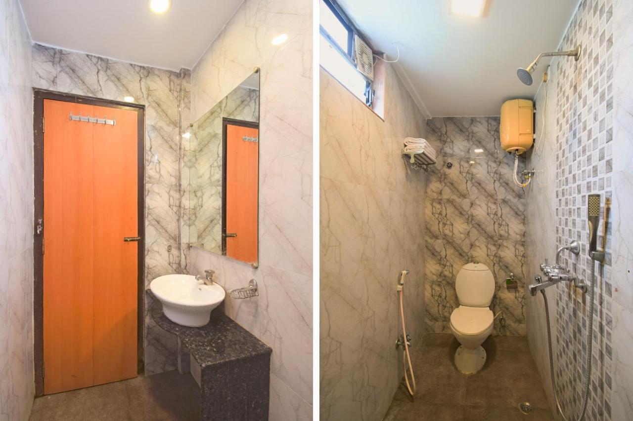 Hotel Jingle Inn Колката Екстериор снимка