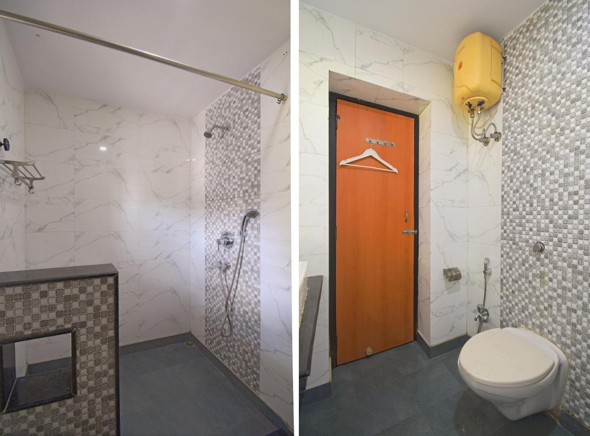 Hotel Jingle Inn Колката Екстериор снимка
